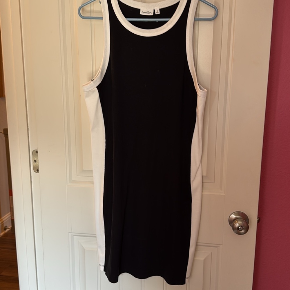 Black and White Contrast Mini Dress - Picture 3 of 3